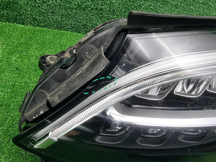 Фара левая Mercedes C w205 (2018-2023) LED