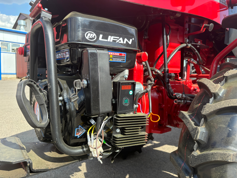 Минитрактор МТЗ Беларус 152 с двигателем WEIMA 190FE/P