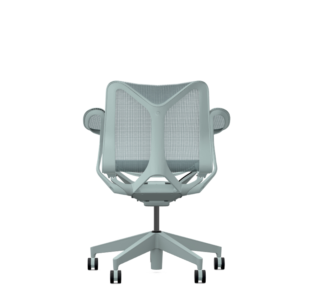 Кресло Herman Miller Cosm, низкая спинка, цвет Glacier, подлокотники «лепестки» (Leaf)