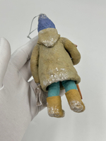 Ёлочное украшение в винтажном стиле «Мальчик со скворечником»