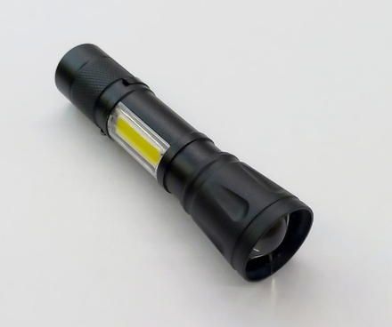 Фонарь ручной аккум. BL-513 ХРЕ-СОВ Light