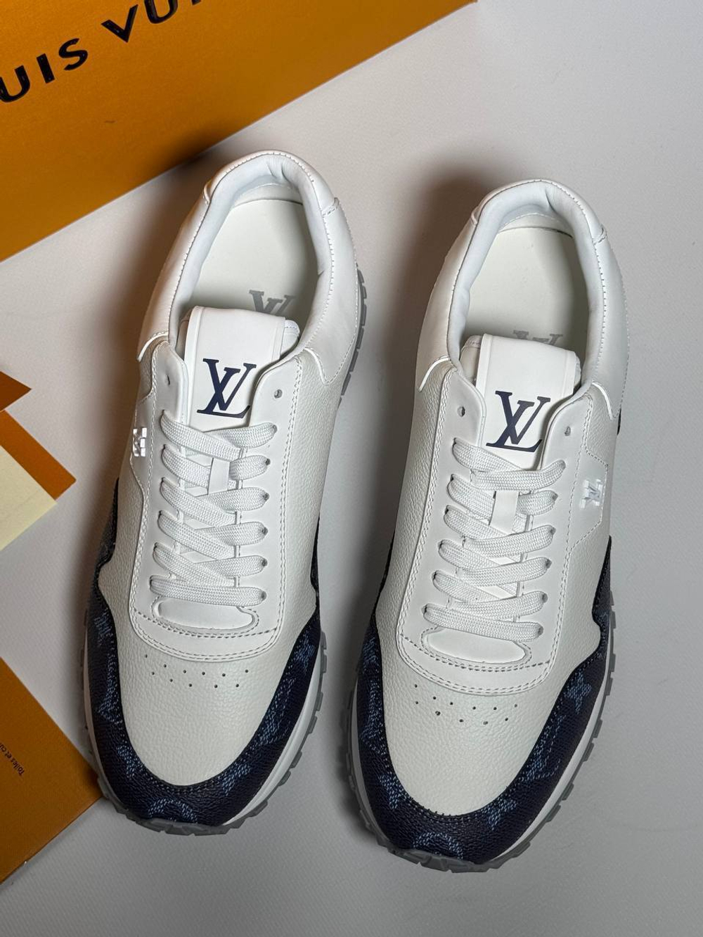 Кроссовки Louis Vuitton