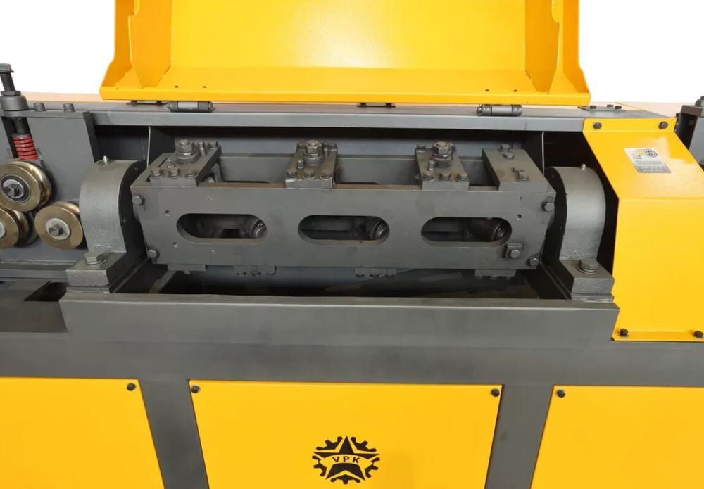 Правильно-отрезной станок ВПК ПРО-16 - [15 кВт / до 16 мм]