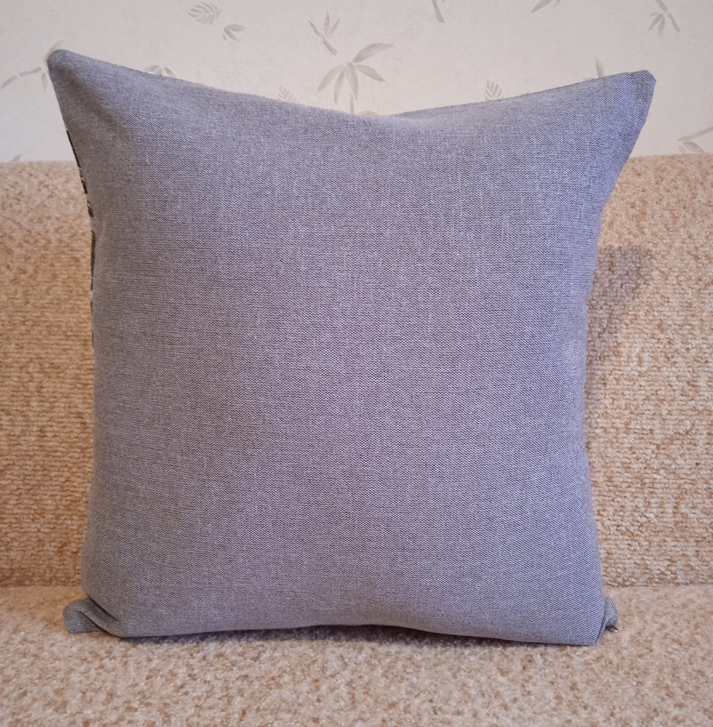 Декоративный гобеленовый чехол для интерьерной подушки Букет 47х47