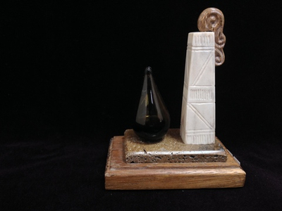 Нефтяная вышка с каплей нефти (большой), рог лося