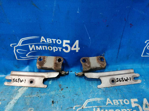 Петля капота правая MAZDA BONGO FRIENDEE 1998