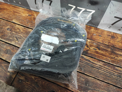 Уплотнитель двери передней левой Lexus NX 1 14-21 Новое Оригинал 6786278010