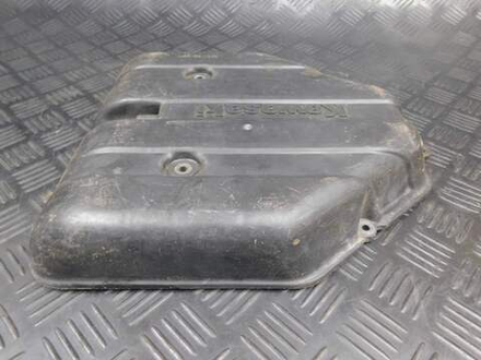 Пластик корпуса фильтра Kawasaki ZZR 400 98 052961