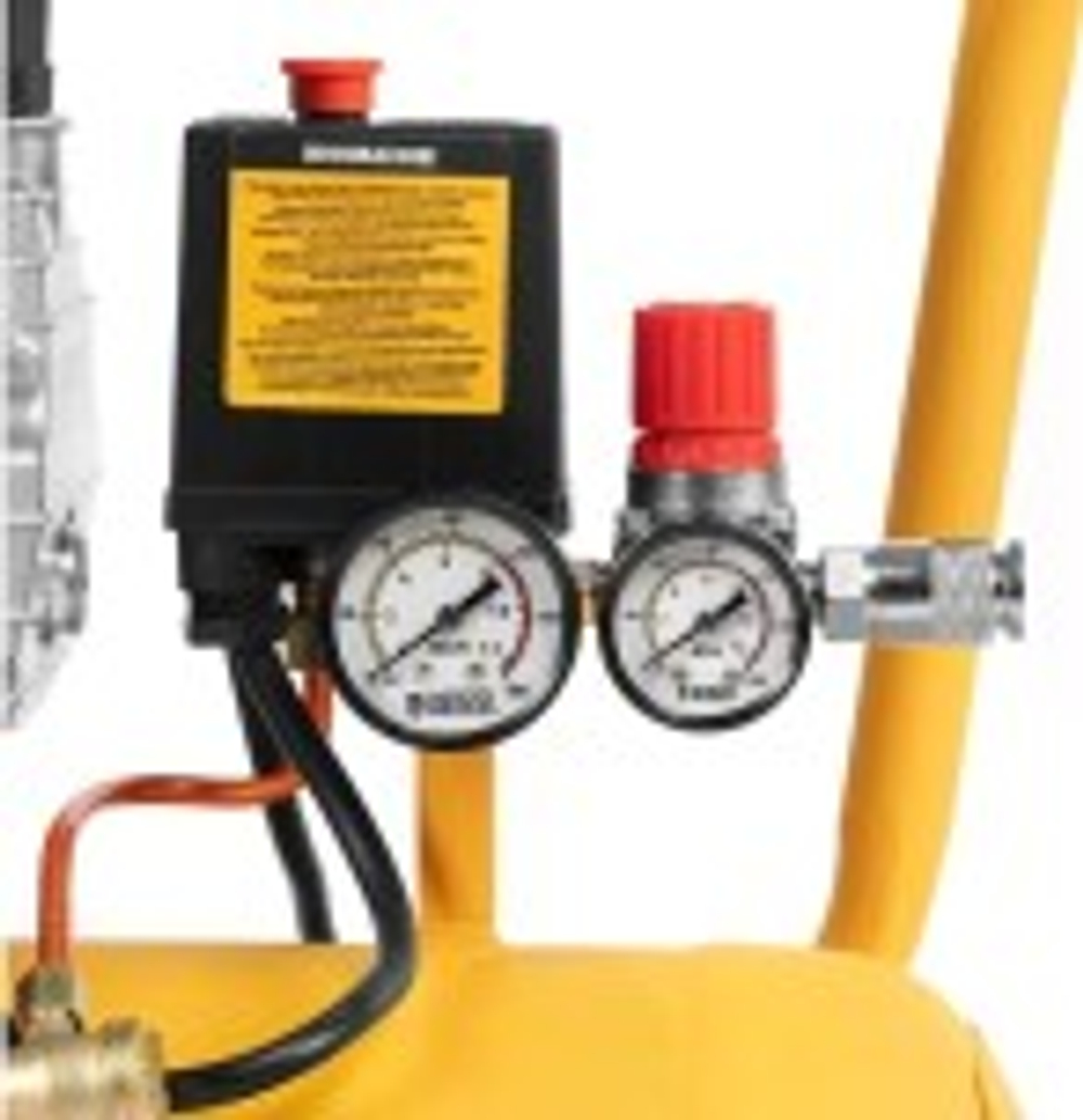 Компрессор поршневой Denzel DCV1800/50 58168