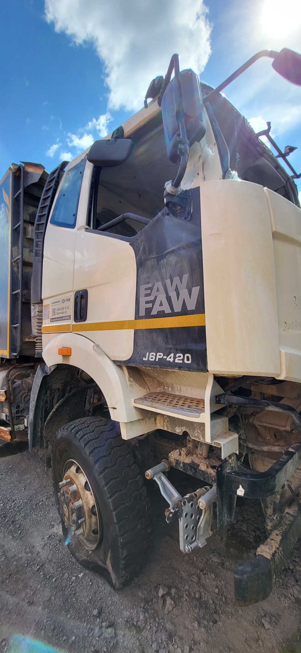 FAW J6 6x6 Самосвал CA3250P66K24L1TE5 (Дизельный, 11,1 л, 420 л.с., МТ)