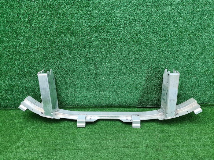 Усилитель передний BMW X7 G07 (2019-н.в.)