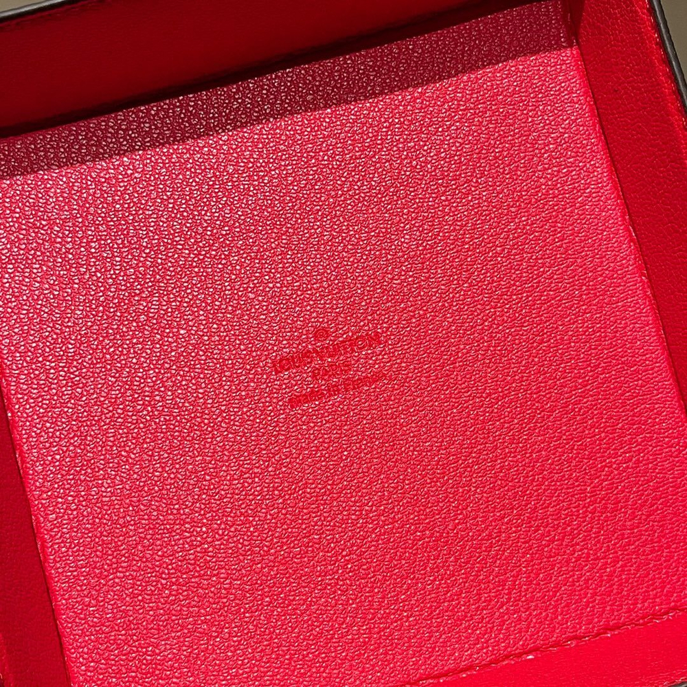 Louis Vuitton Change Tray