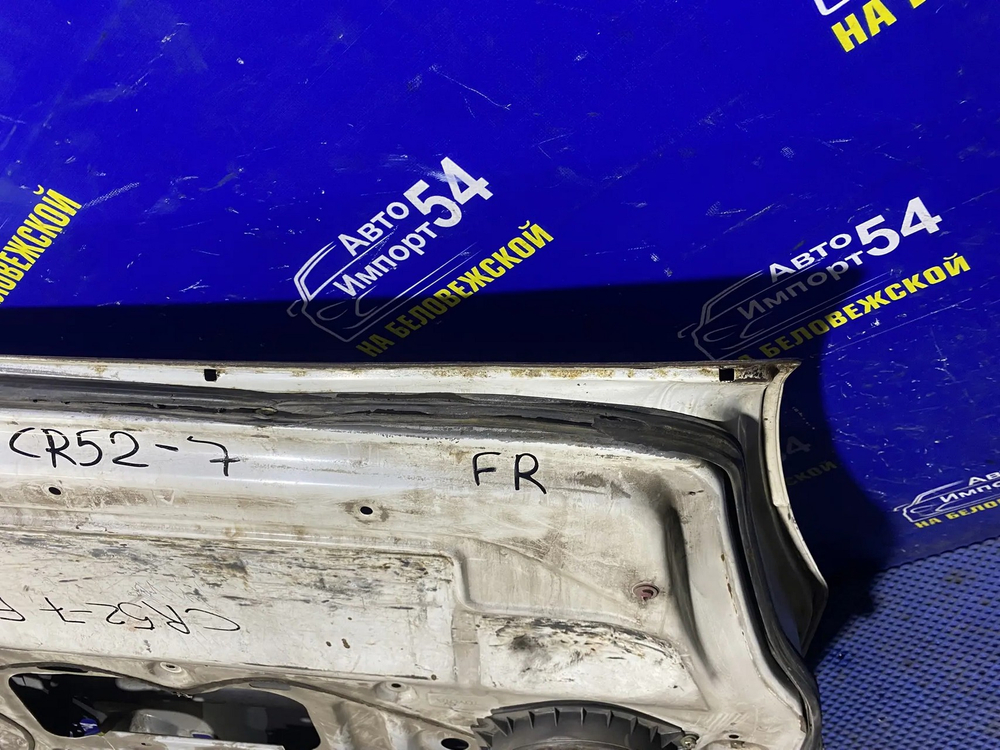 Дверь передняя правая TOYOTA LITEACE 2001