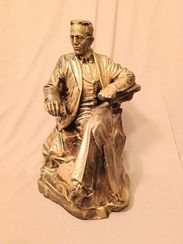 Üzeyir Hacıbəyli heykəli (qızılı)