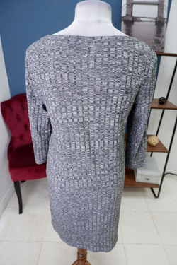 Джемпер Kiabi с удлиненной спинкой 44-46 размер