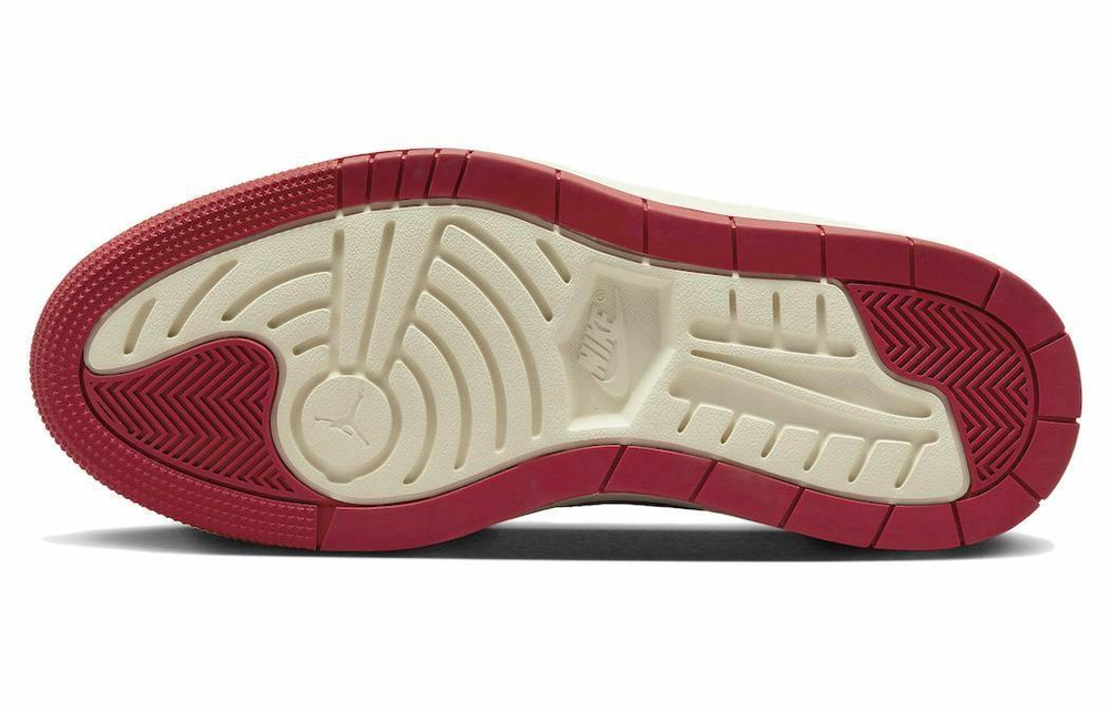 Кроссовки Jordan Air Jordan 1 High "Varsity Red" (Женская размерная сетка)