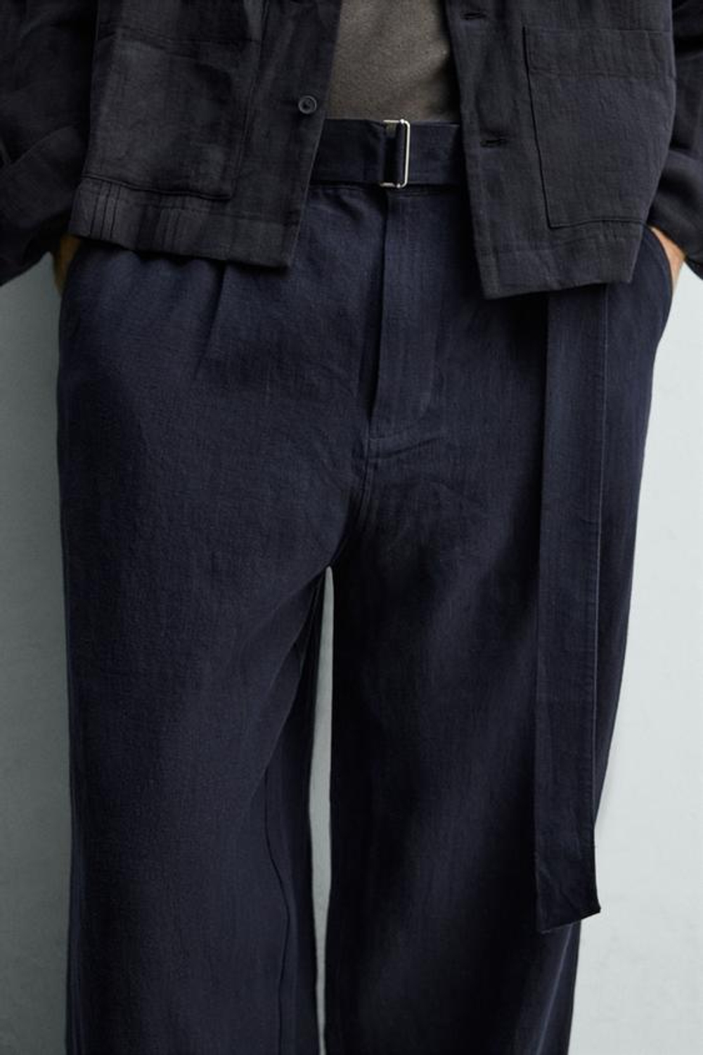 ZARA БРЮКИ СВОБОДНОГО КРОЯ ИЗ 100% ЛЬНА С РЕМНЕМ, МОРСКОЙ СИНИЙ