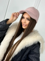 Шапка кепи зимняя с козырьком