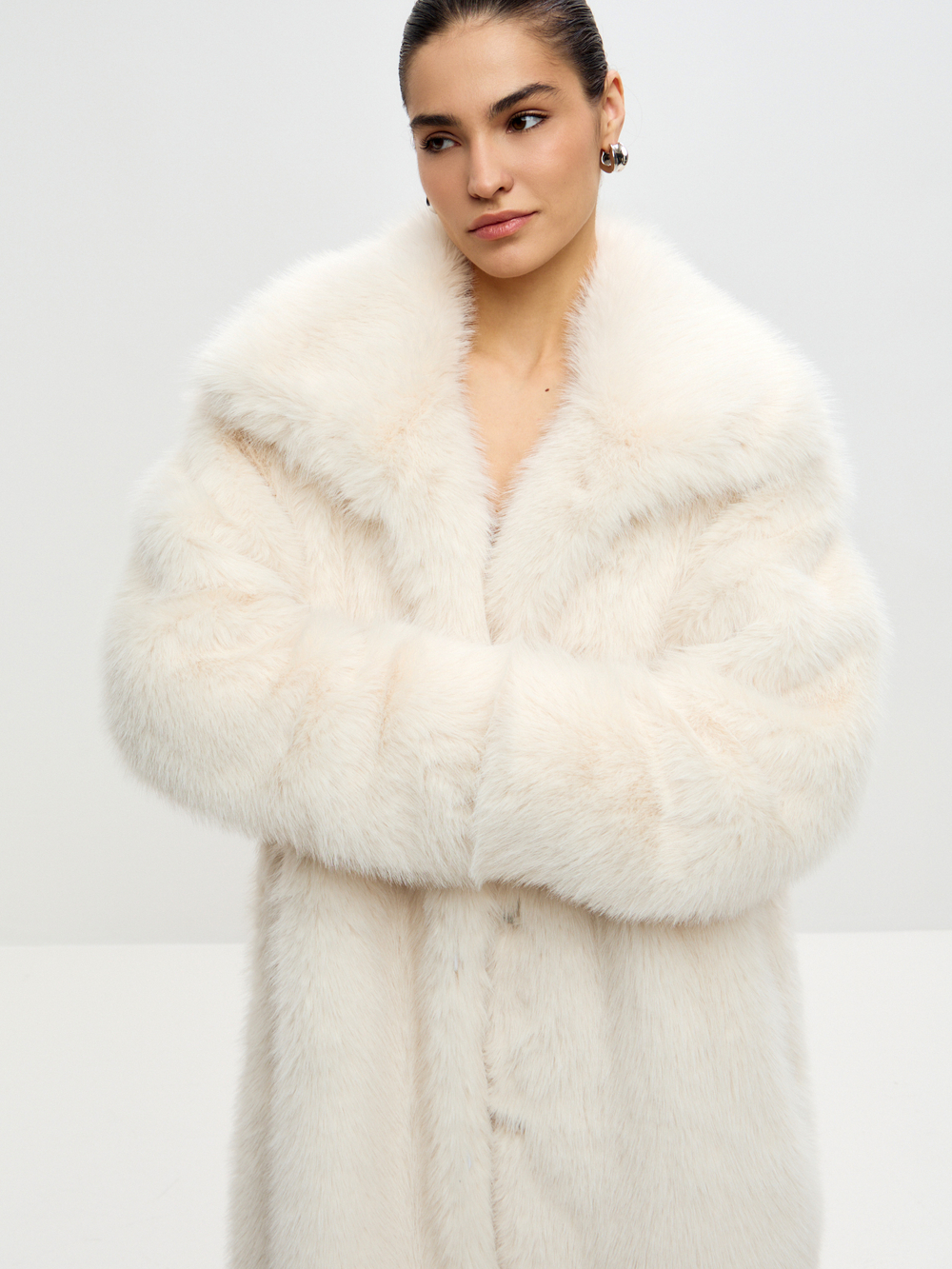 Шуба NORD длинная искусственного меха