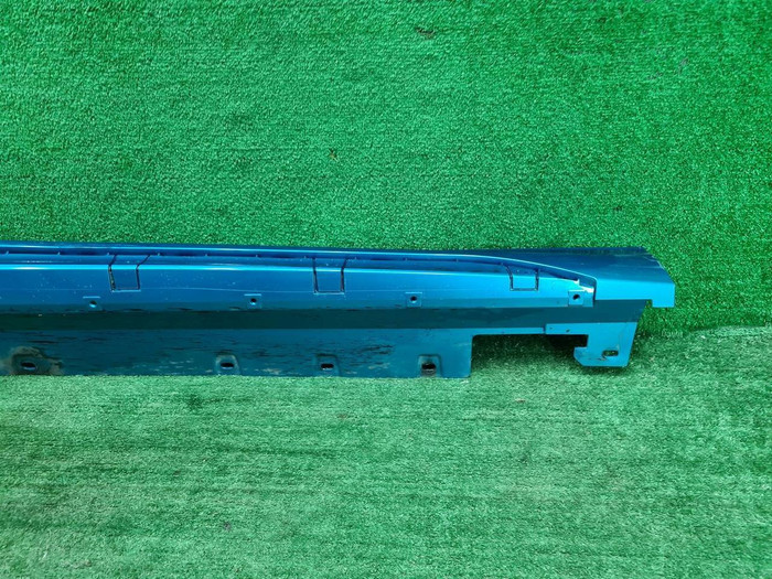 Накладка порога правая BMW 2er F44 (2019-2024)