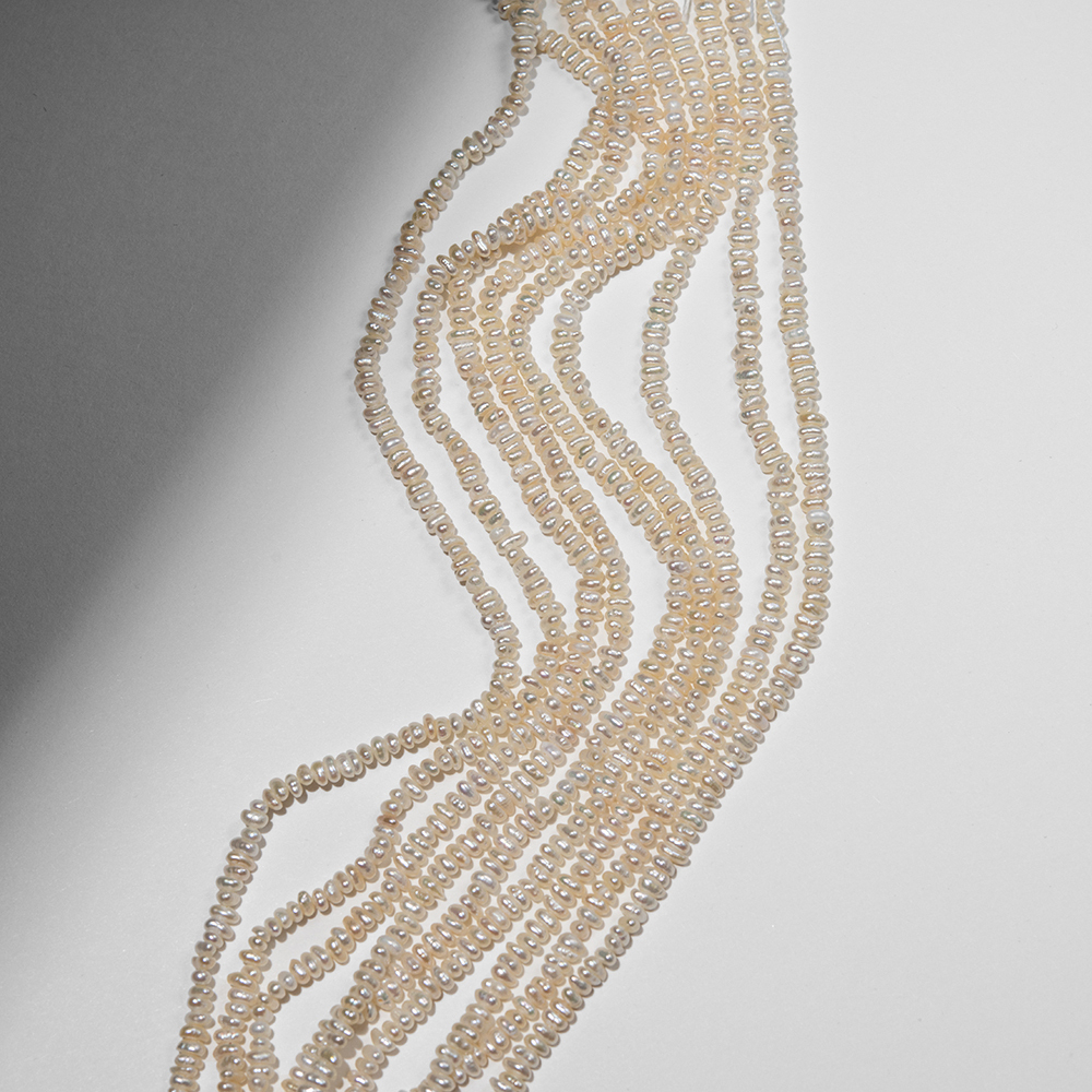 Жемчуг культивированный барочный в форме чипс A Grade, 2*4мм, айвори