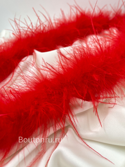 Боа страус 1 нить красное