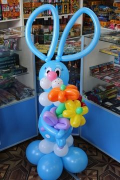 Зайка с цветами