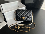 Chanel Flap 18 cm