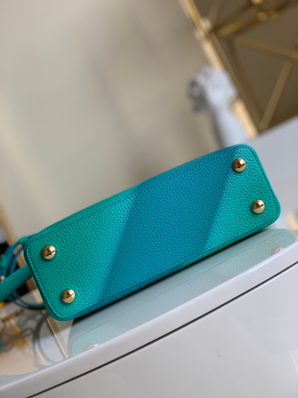 Louis Vuitton Capucines BB