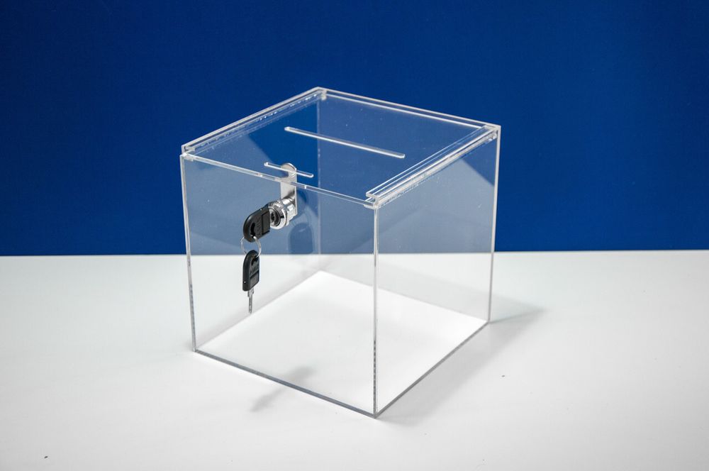 Ящик для пожертвований 200х200х200 врезной замок