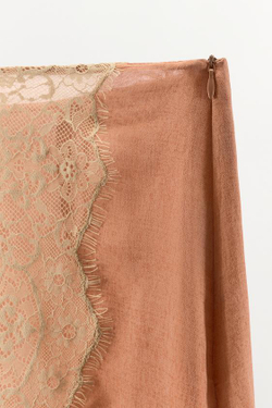 ZARA ЮБКА ИЗ ЖОРЖЕТА С КОНТРАСТНЫМ КРУЖЕВОМ, РОЗОВЫЙ