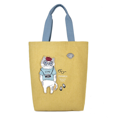 Сумка-шоппер с кошкой Корицей на кнопке-магнит, "AnimalMode", горчичная, 24-7047-1, KUSUGURU