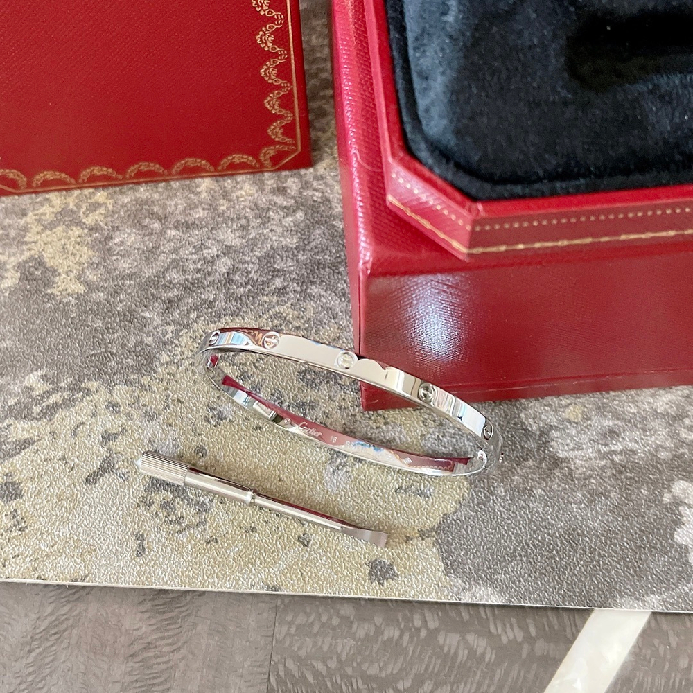 Cartier Love Bracelet