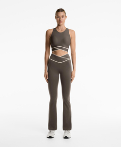 OYSHO Брюки-клеш Perfect-adapt с V-образным вырезом на талии, длиной до щиколотки 65 см, серо-коричневый