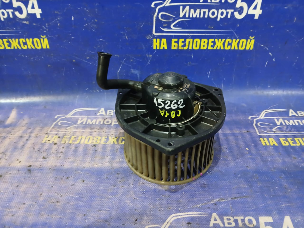 Моторчик печки MITSUBISHI MIRAGE DINGO 1998-2001