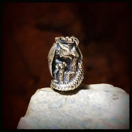 Бусина "Смауг" для темляков или браслетов из паракорда , латунь