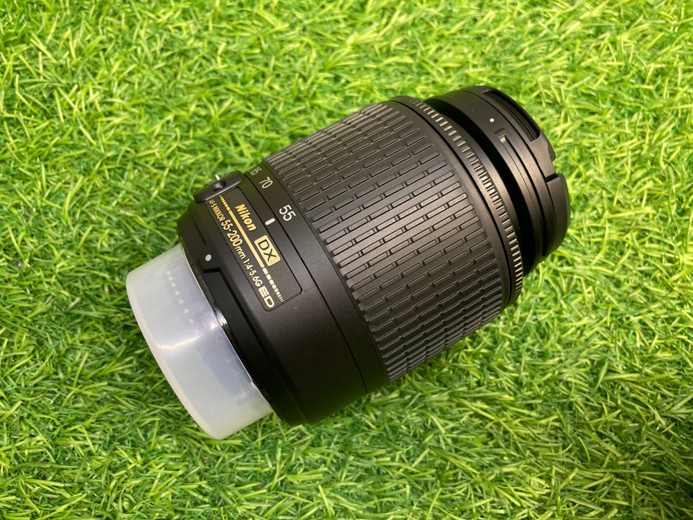 Nikon 55-200mm 4-5.6G AF-S DX ED Zoom-Nikkor