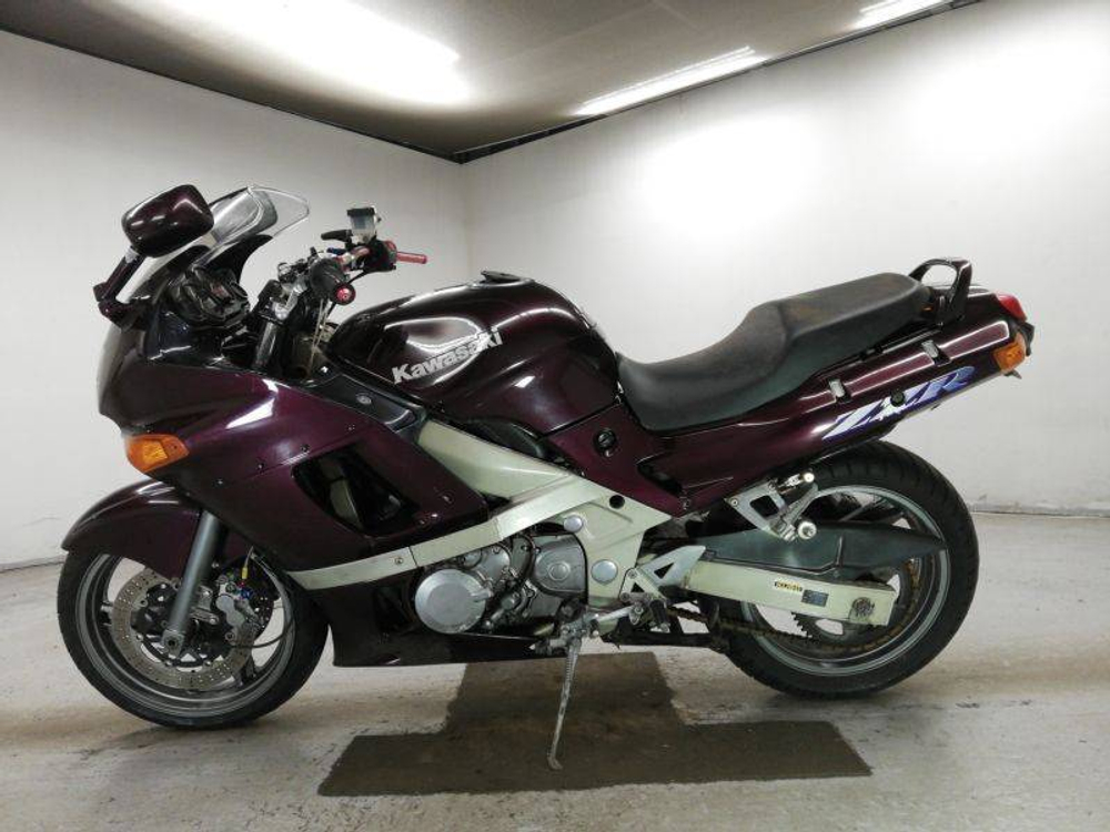 Kawasaki ZZR 400 2 038124