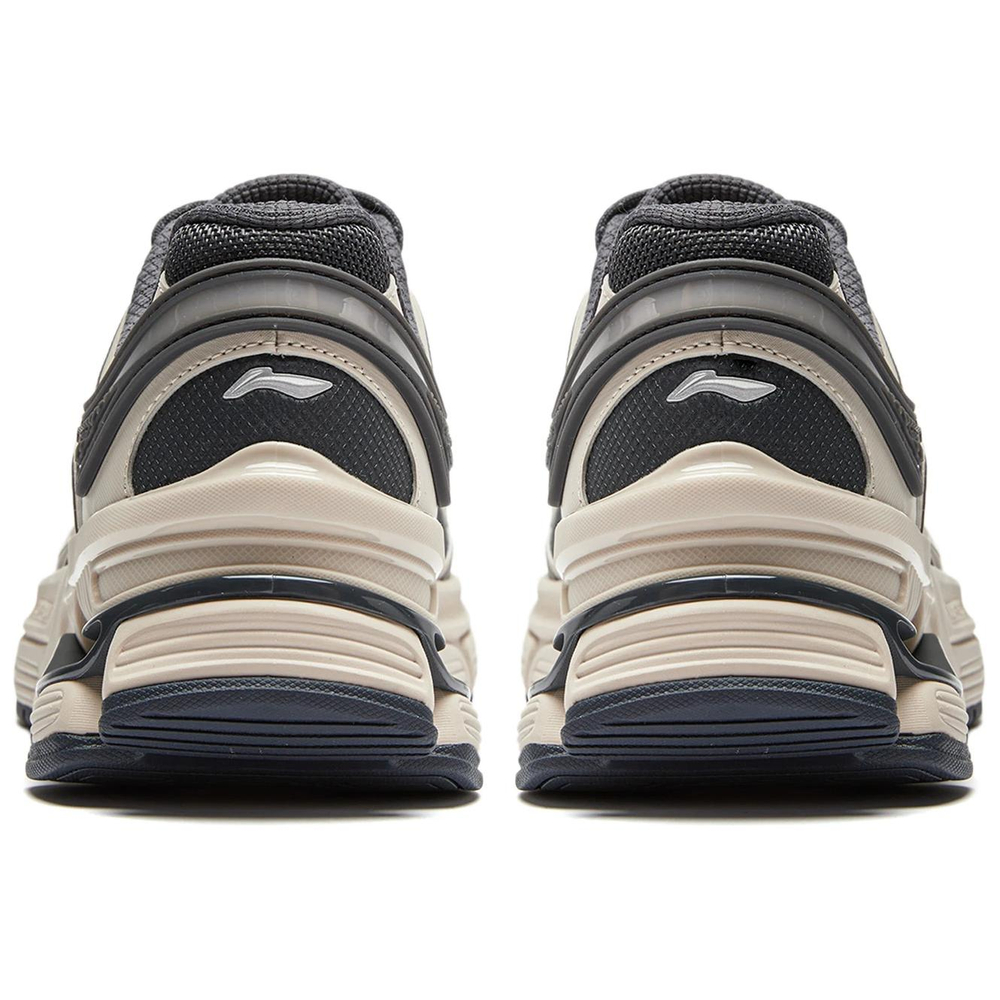 Li-Ning Aurora Renew