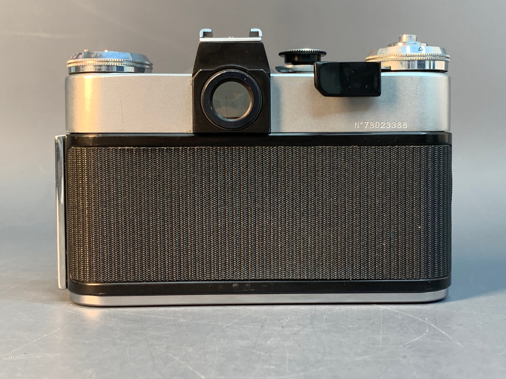 Zenit-E Moskva 80 + Helios-44M
