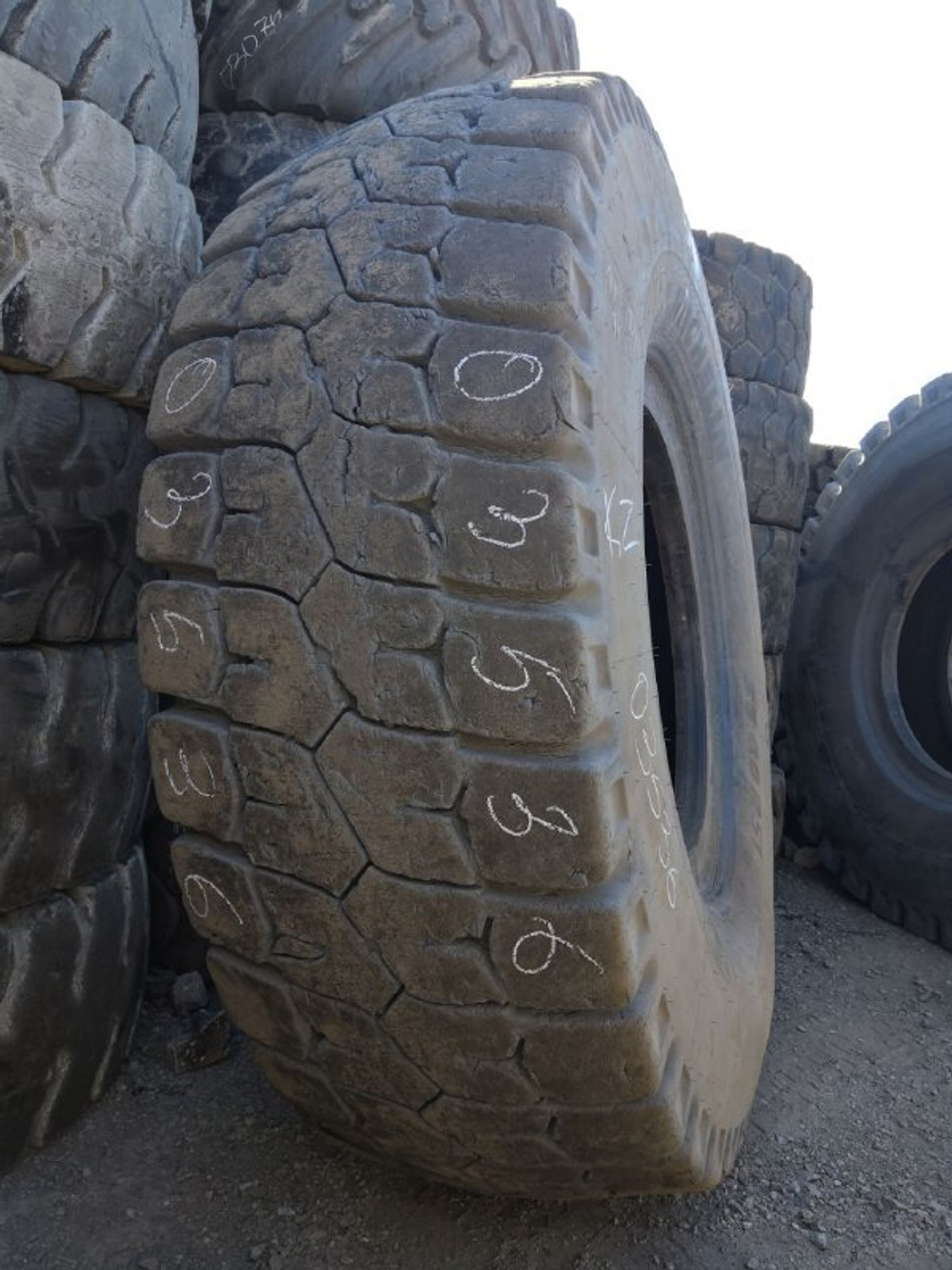 33.00R51 Michelin XDR3 шина б/у