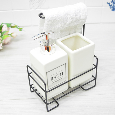 Набор для ванной 4 предмета, фарфор, 146-031