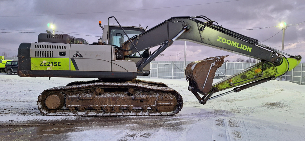 Zoomlion ZE215 Экскаватор ZE215E (Дизельный, 5,9 л, 152 л.с., АТ)