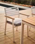 Bona Уличный стул из алюминия в белой отделке и массива тикового дерева