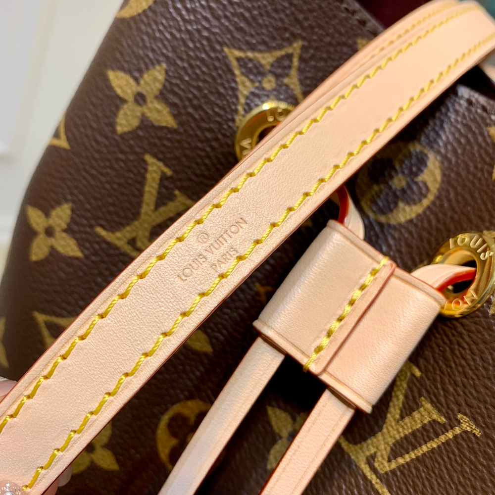 Louis Vuitton NeoNoe BB