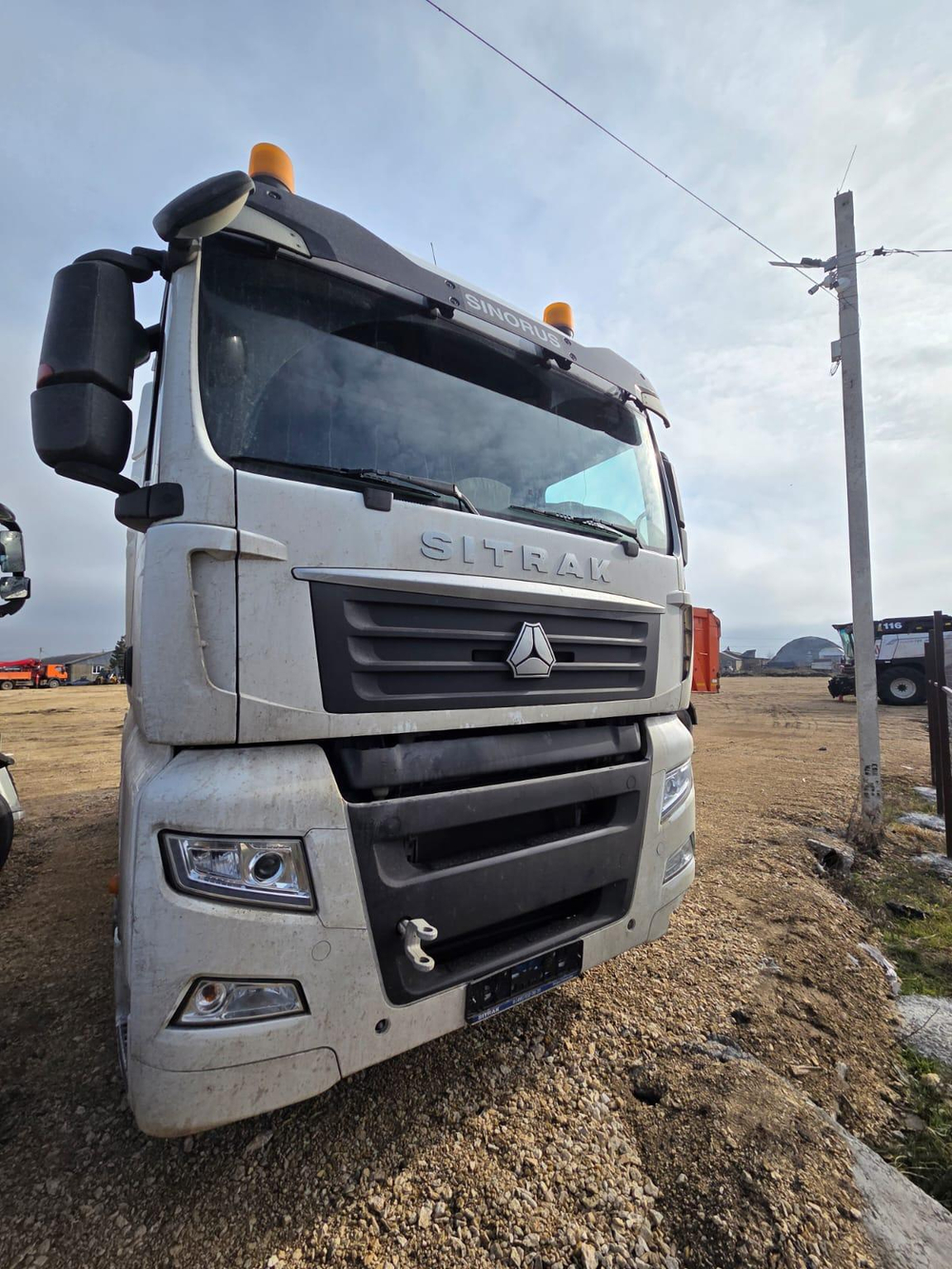 SITRAK C7H 4x2 Седельный тягач ZZ4186V361HE1B (Дизельный, 12,4 л, 480 л.с., МТ)