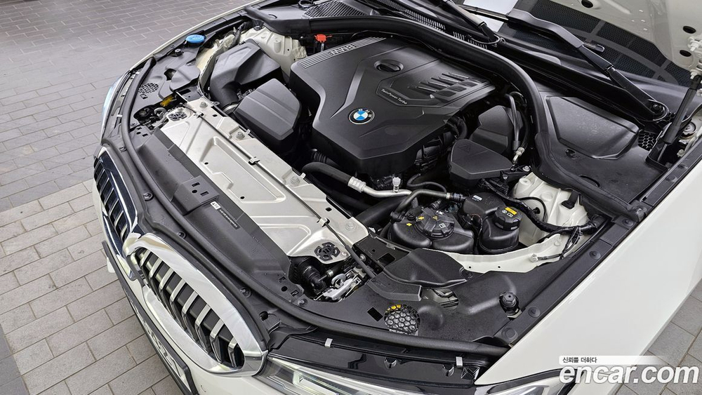 BMW 3 Series (G20) 320i Luxury (05.2020)