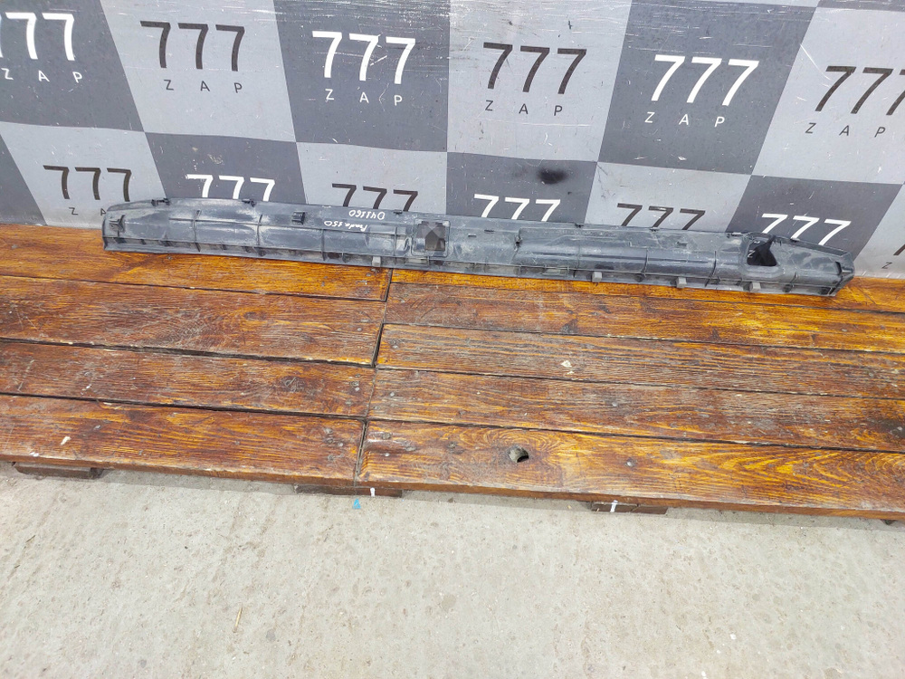 Накладка заднего бампера Land Cruiser Prado 150 09-нв Б/У Оригинал 5217960050