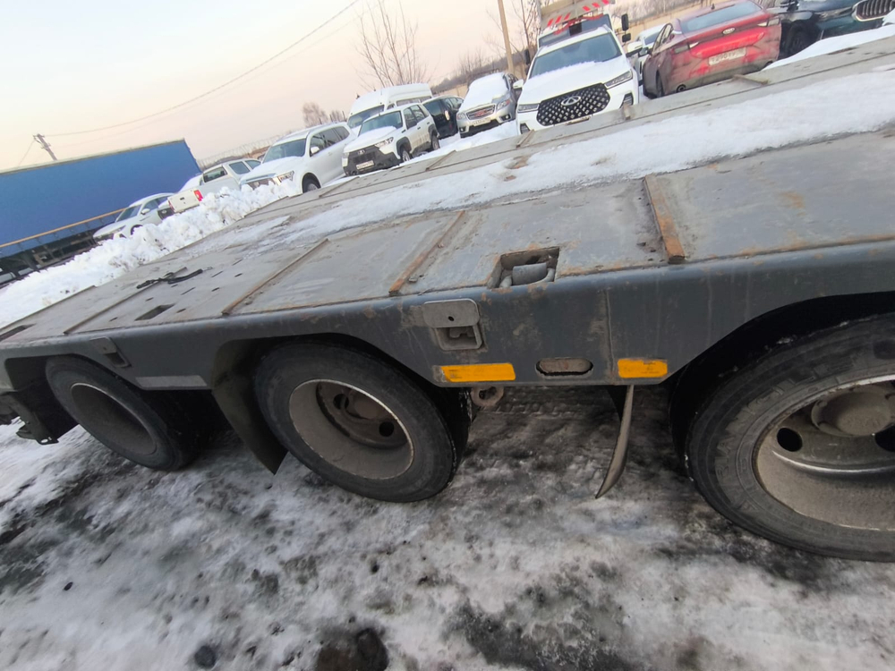 САВ (СпецАвто-Восток) 9318* Полуприцеп тяжеловоз 4 оси 93184E5 (Не раздвижной)