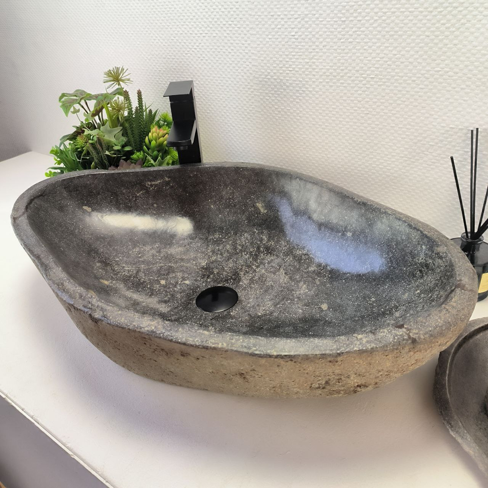 Раковина из речного камня RS63503 (71*46*16) 0124